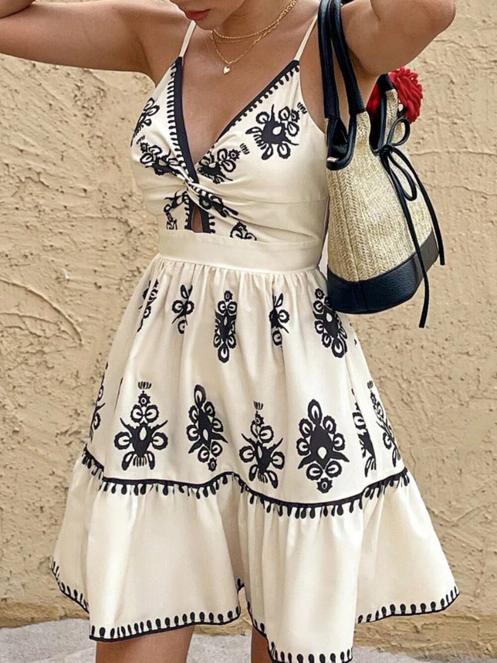 Multicolor Boho Women's Backless Mini Cami Dress with Bow - Picture 4 of 6